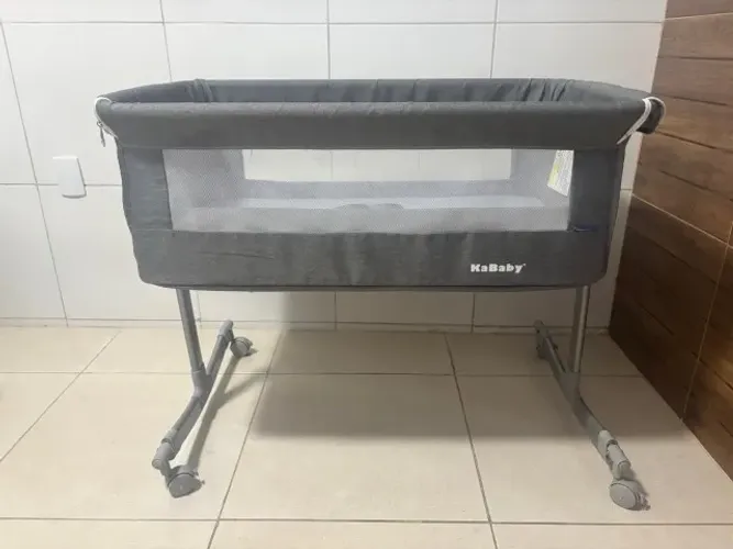 BERÇO CO-SLEEPER KABABY CINZA - EXCELENTE ESTADO