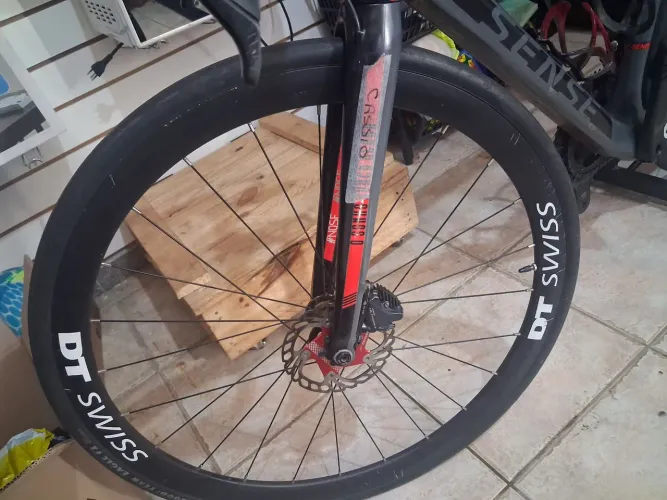 Vendo par de Rodas speed com Pneus 