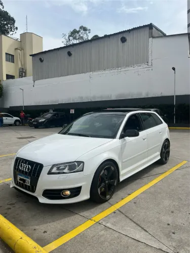 Audi S3 Sportback 2.0 TFSI Quattro S Tronic 2011