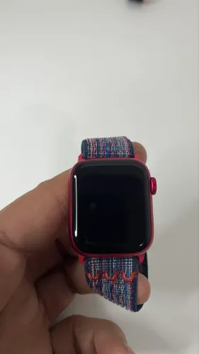 Apple Watch séries 9 41mm gps RED