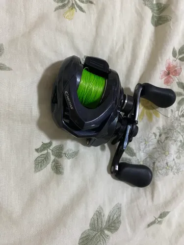 Carretilha de pesca shimano 