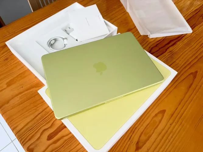 MacBook Neo