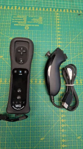 Controle Nintendo Wii c/motinplus original (A)