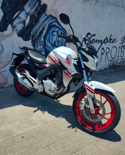 Cb 250 Twister