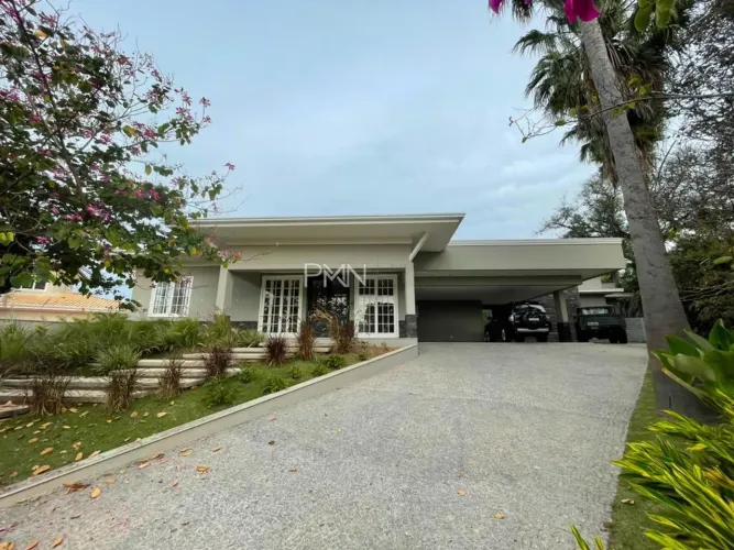 Casa à venda em Valinhos, Village Visconde de Itamaracá, com 5 suítes, com 586.09 m²