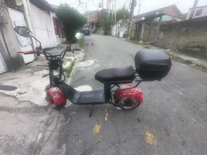 Scooter elétrica x11 3000w (comprada em abril de 2025) LEIA A DESCRIÇÃO DO ANÚNCIO.