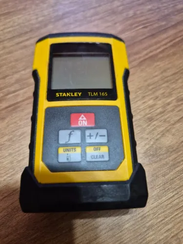 Trena Medidor de Distância a Laser Stanley TLM 165 (Alcance 50m) - Ótimo Estado