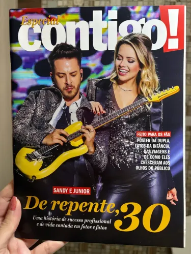 Revista Contigo - Edição Especial Sandy e Júnior