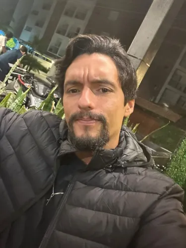 Ofereço serviço de Carpintaria 