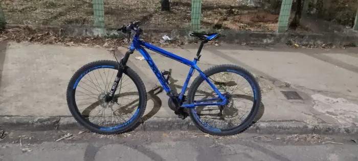 Bicicleta aro 29 Shimano