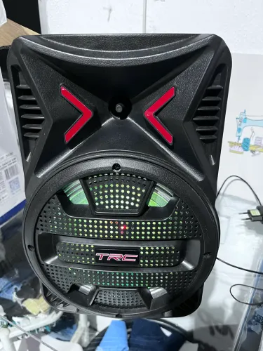 Som portátil com Bluetooth