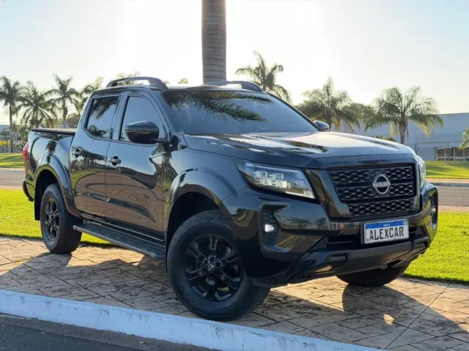 Nissan Frontier XE CD 4X4 2.3 Bi-TB Diesel Aut. 2024