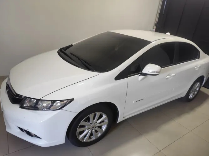 Honda Civic Sedan LXR 2.0 Flexone 16V Aut. 4P 2014