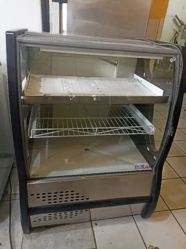 Balcão Refrigerado polar para torta.