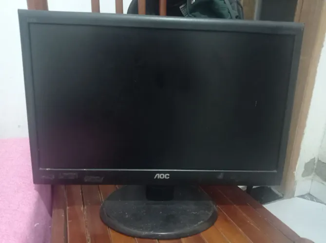 Monitor AOC 18,5" WIDESCREEN | LED | 60 Hz | Modelo: E950SWN