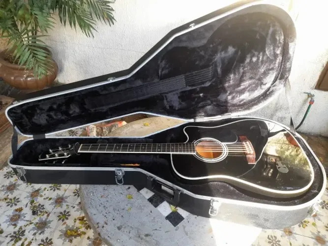 Violão Takamine EF341SC (Japonês com case SKB)