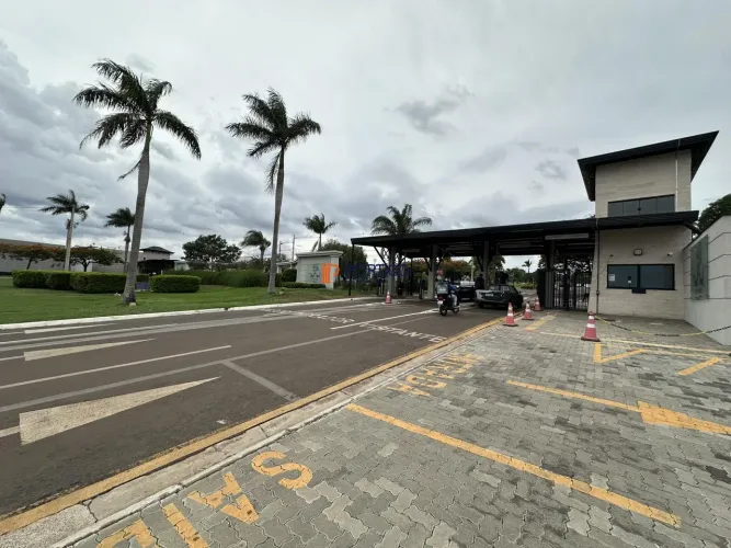 Terreno à venda no Real Park em Sumaré!