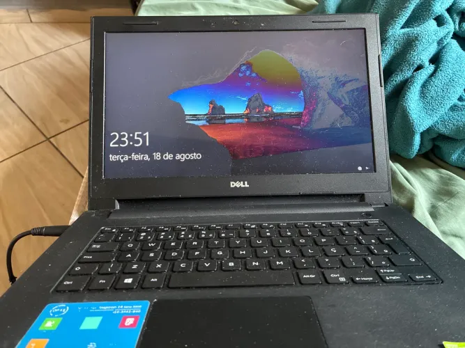 Notebook Dell Inspiron 14 Core i5 | 8GB RAM | Placa Vídeo GeForce (Na Tomada)