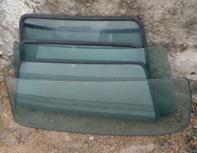 Vendo lote inteiro /carros antigos ( Somente OS DAS FOTOS) 