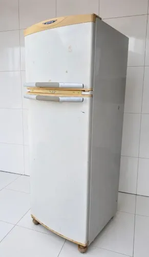 Geladeira Frost Free Brastemp