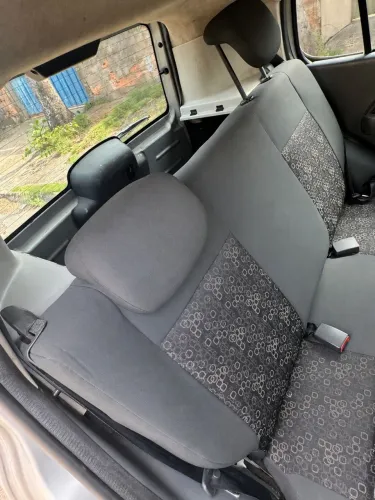 Fiat Uno Vivace/rua 1.0 EVO Fire Flex 8V 5P 2012