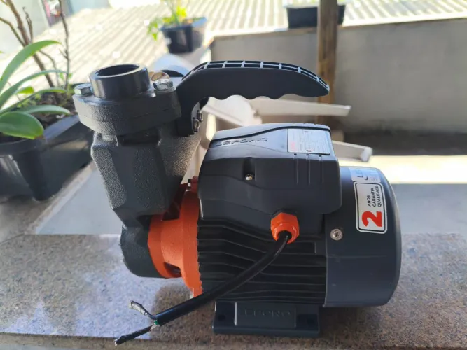 Vendo Bomba autoaspirante 1cv 