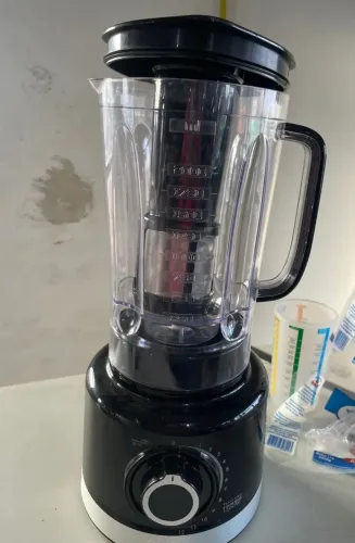 Liquidificador philco plq1550 turbo preto rachadinho pequeno