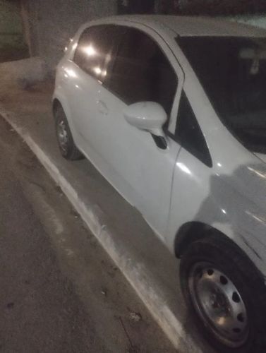 Imagem de Fiat Punto Essence Dualogic 1.6 Flex 16V 5P 2014