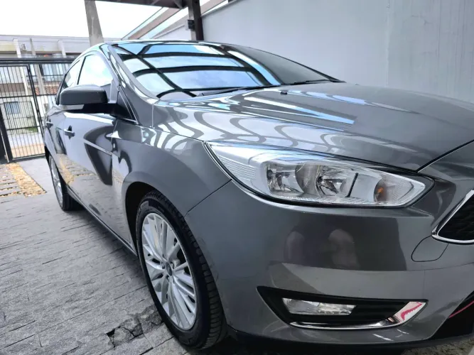 Ford Focus Fastback Se/se Plus 2.0 Flex Aut. 2016