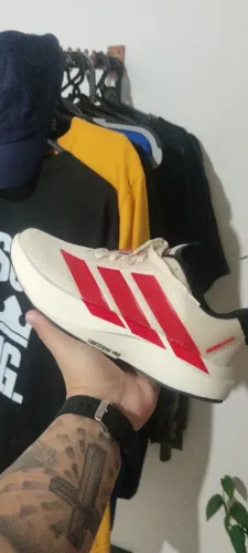 Tênis Adidas