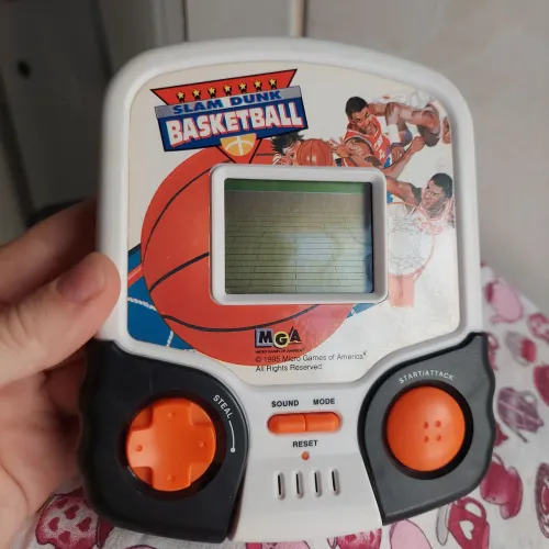 Raridade: Minigame MGA Slam Dunk Basketball (1995/96) - Estado de Coleção