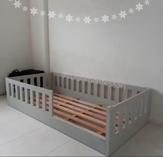 Cama Montessori infantil