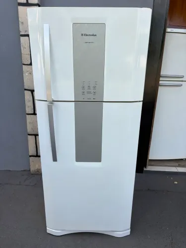 Geladeira Electrolux Frost Free - Modelo DF80