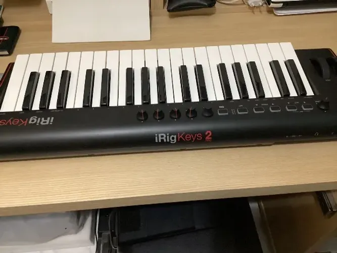 Teclado controlador iRig Keys 2 Pro 