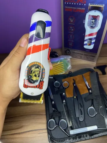 MAQUINA DE CORTAR CABELO + KIT DE TESOURAS