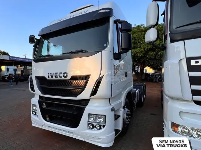 Caminhão Iveco Stralis 440 Cavalo 6x2 2021/2022 Teto Alto, com garantia de 3 meses!