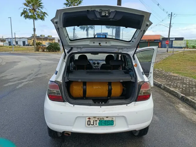 Chevrolet Agile LTZ 1.4 MPFI 8V Flexpower 5P 2013