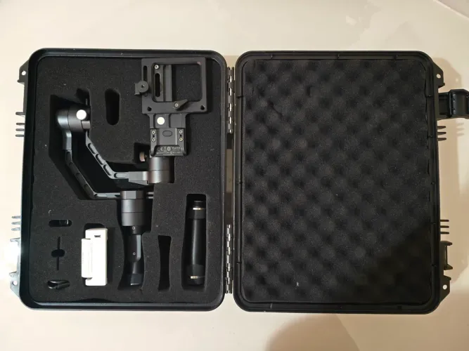 Zhiyun Crane V2 - Estabilizador de Imagem Profissional (Pouco Uso)