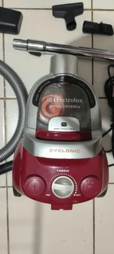 Aspirador Eletrolux 1400Wats