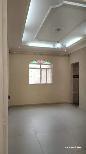 Casa residencial para aluguel com 4 quartos no Bairro Bandeirantes, Contagem