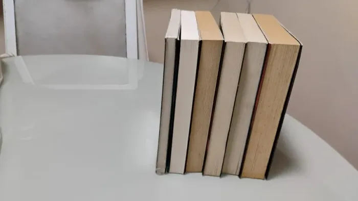 Livros - Wild Cards Vol 1 - 4, 6, 9, 8.