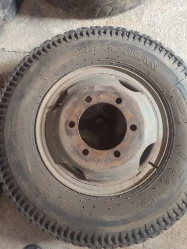 Rodas pra caminhão 3/4 com câmara de ar.