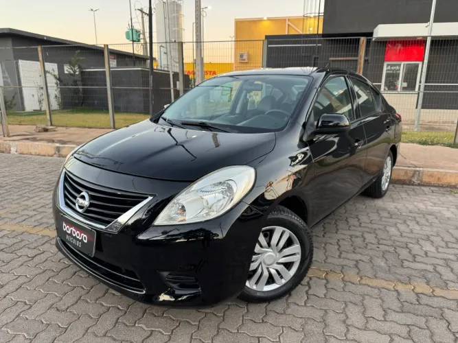 Nissan Versa S 1.6 16V Flex Fuel 4P Mec. 2013