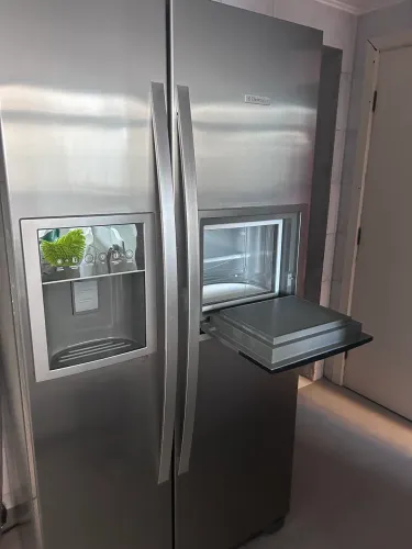 Side by Side Electrolux Inox - Perfeita