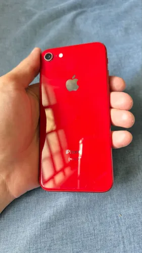 iPhone 8