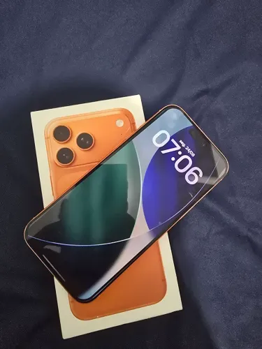 IPhone 17 pro max.
