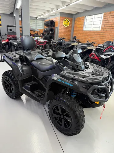 Quadriciclo Can am 850cc max Outlander - 2021