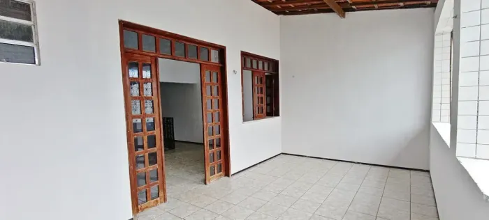 Casas Superior no Barroso - Locação - R$ 1.200,00