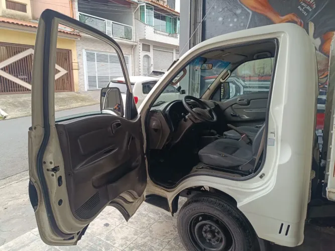 Hyundai HR MDB