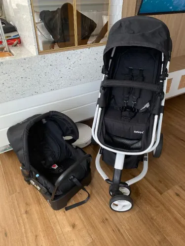 Carrinho de bebê Safety 1st Mobi + Bebê conforto 